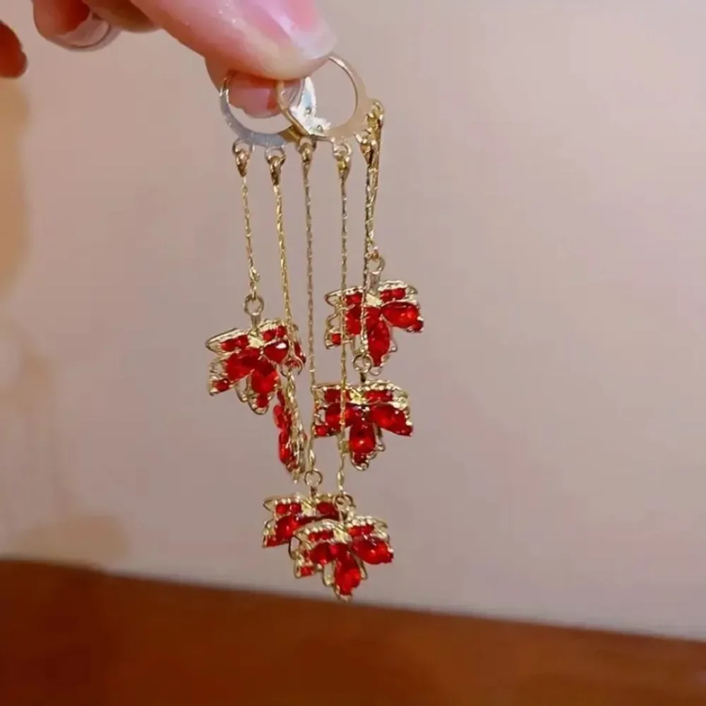 🍁🆕🍁 Elegant 14K Gold Plated Multi Strand Red Maple Leaf Dangle Earrings🍁